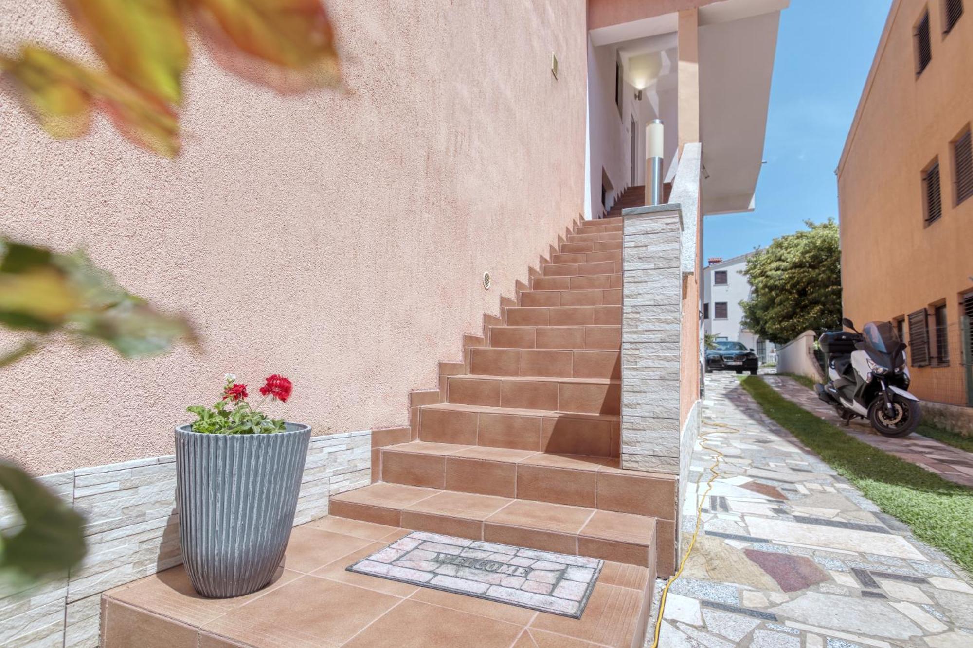 Charming House On The Beach And Deluxe Apartment Πούλα Δωμάτιο φωτογραφία